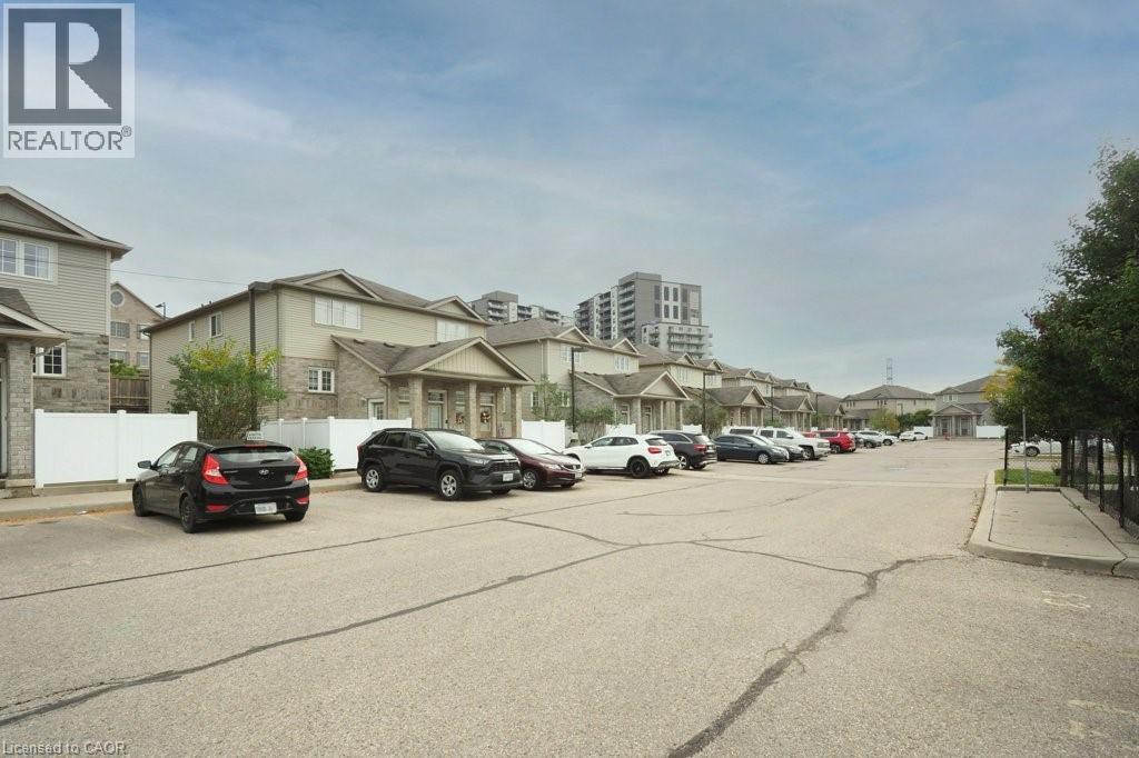240 Westmeadow Drive Unit# D13, Kitchener, Ontario  N2N 0A1 - Photo 5 - 40772849
