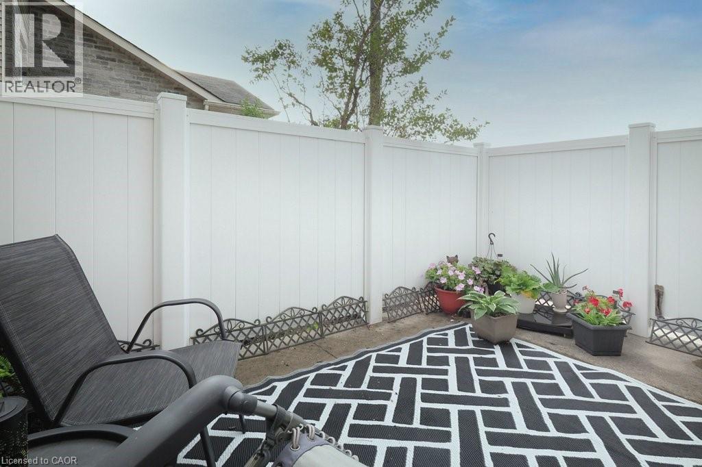 240 Westmeadow Drive Unit# D13, Kitchener, Ontario  N2N 0A1 - Photo 28 - 40772849