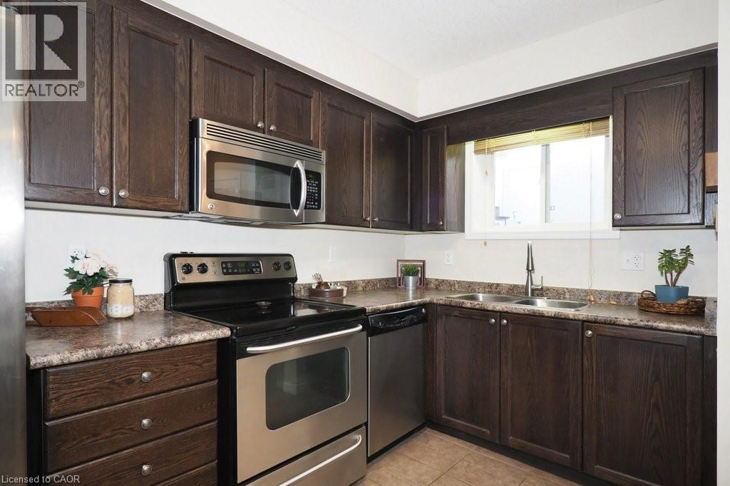 240 Westmeadow Drive Unit# D13, Kitchener, Ontario  N2N 0A1 - Photo 19 - 40772849