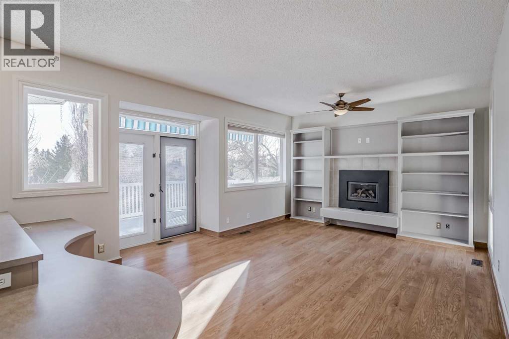127 Canterbury Court Sw, Calgary, Alberta  T2W 6C1 - Photo 6 - A2269104