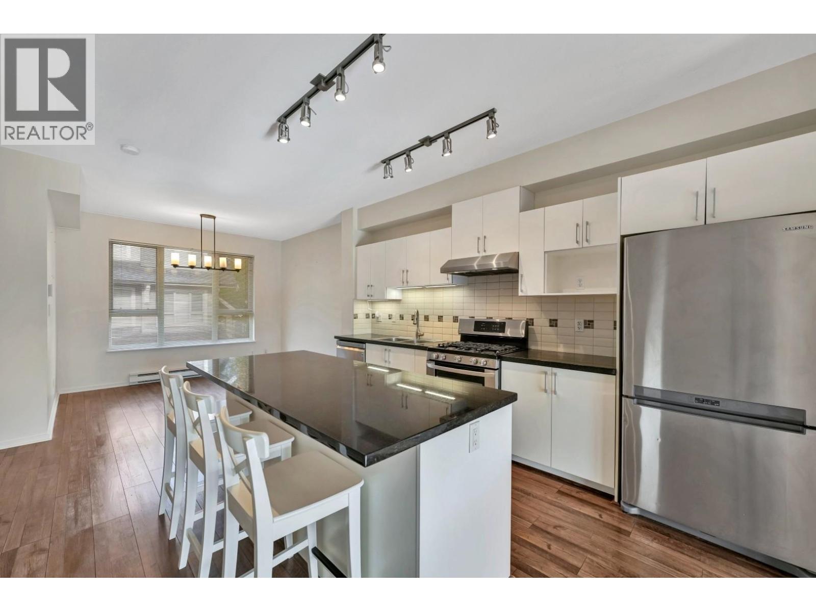 139 3105 Dayanee Springs Boulevard, Coquitlam, British Columbia  V3E 0C2 - Photo 3 - R3065244