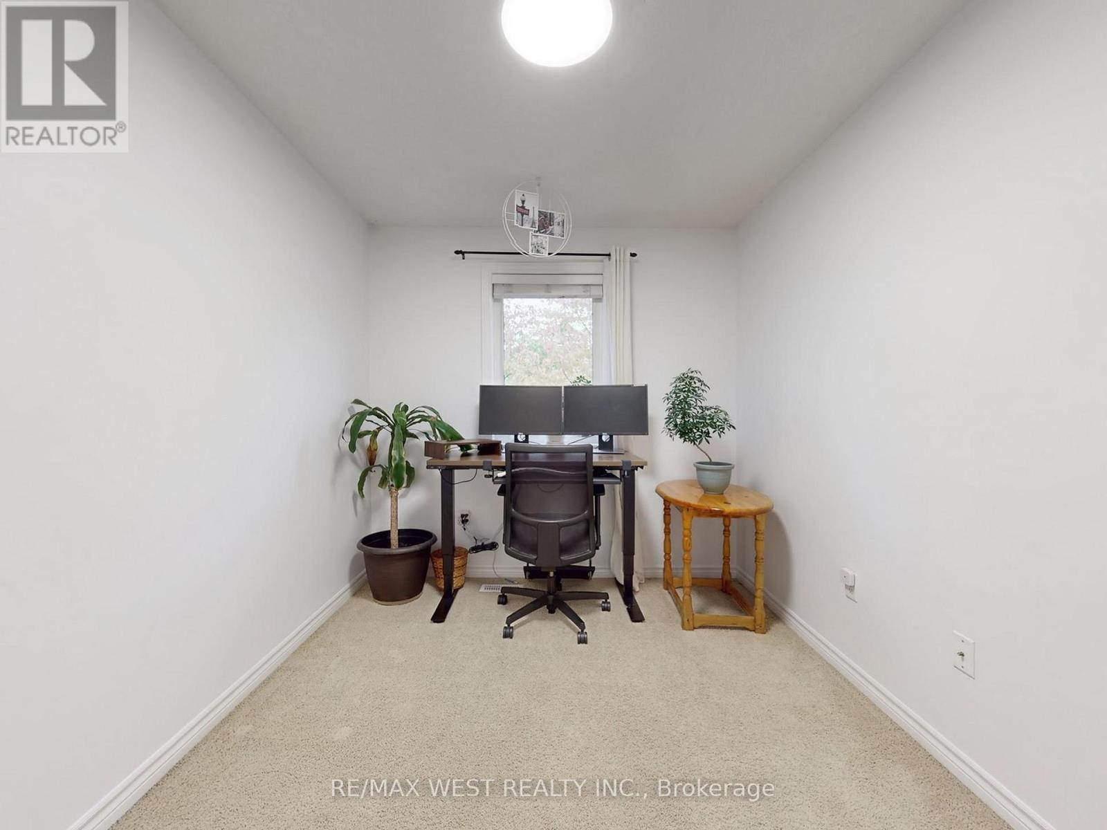 15 - 32 Lambeth Way, Guelph, Ontario  N1L 0H1 - Photo 10 - X12526714