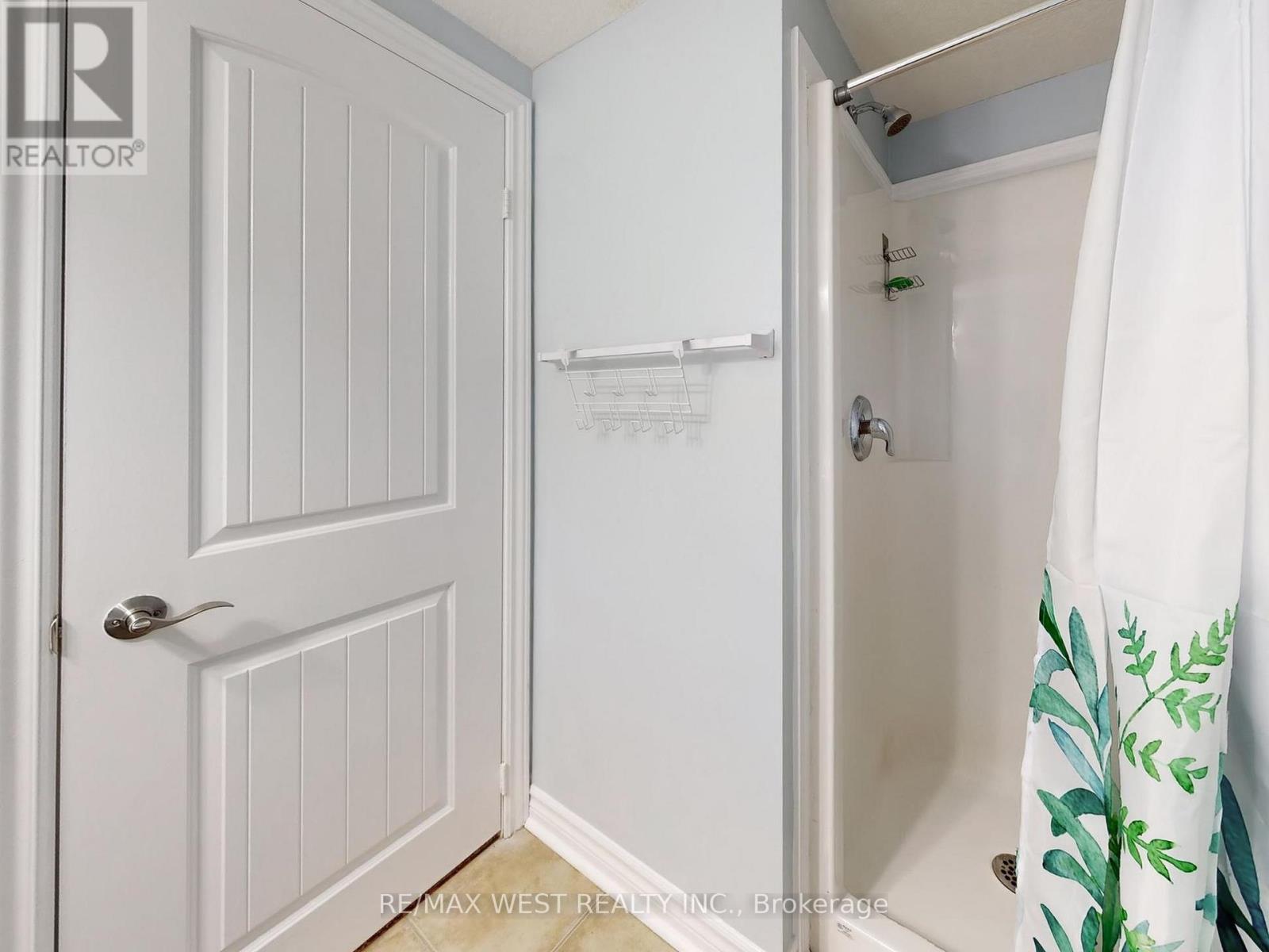 15 - 32 Lambeth Way, Guelph, Ontario  N1L 0H1 - Photo 15 - X12526714