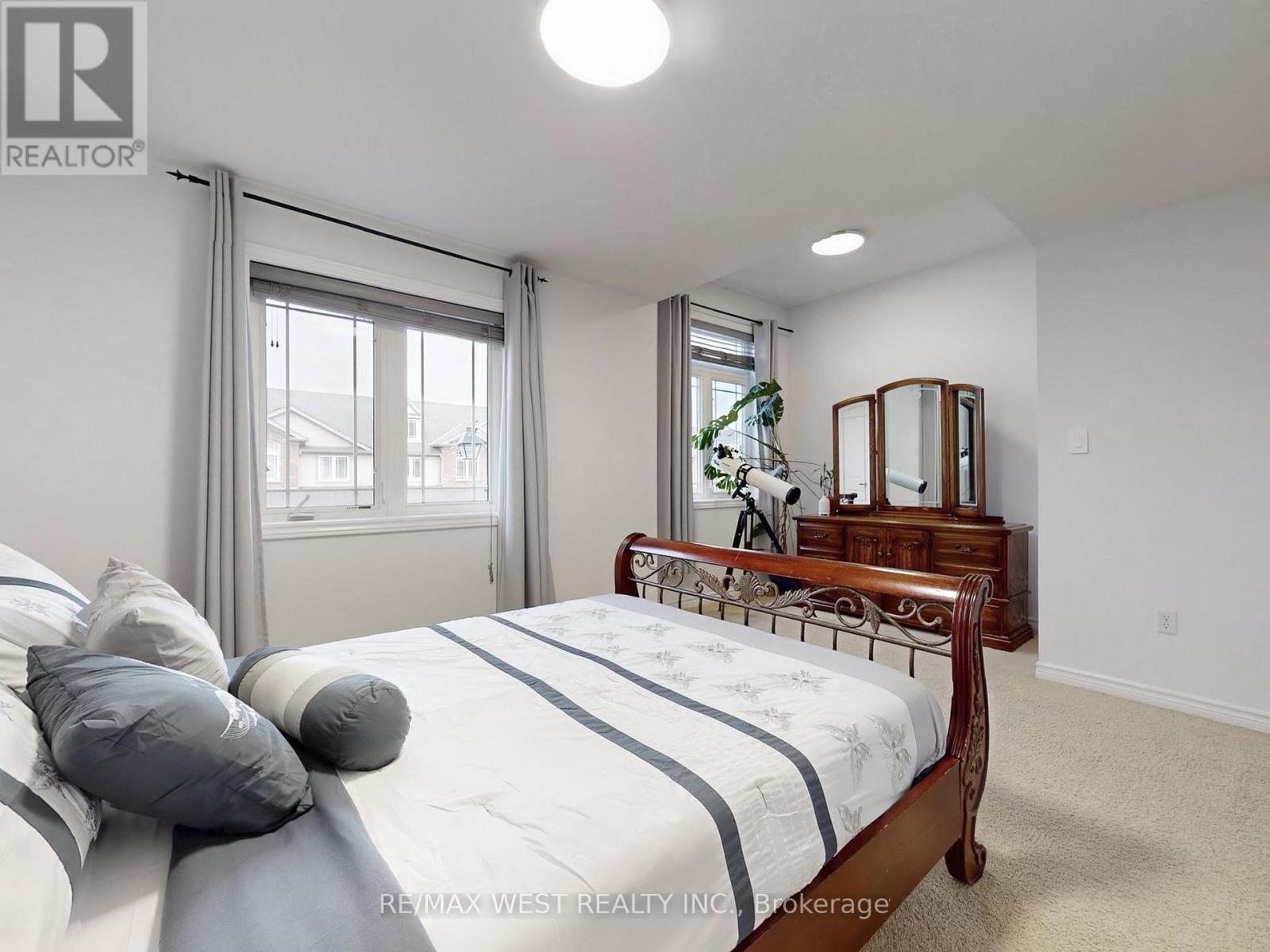 15 - 32 Lambeth Way, Guelph, Ontario  N1L 0H1 - Photo 8 - X12526714