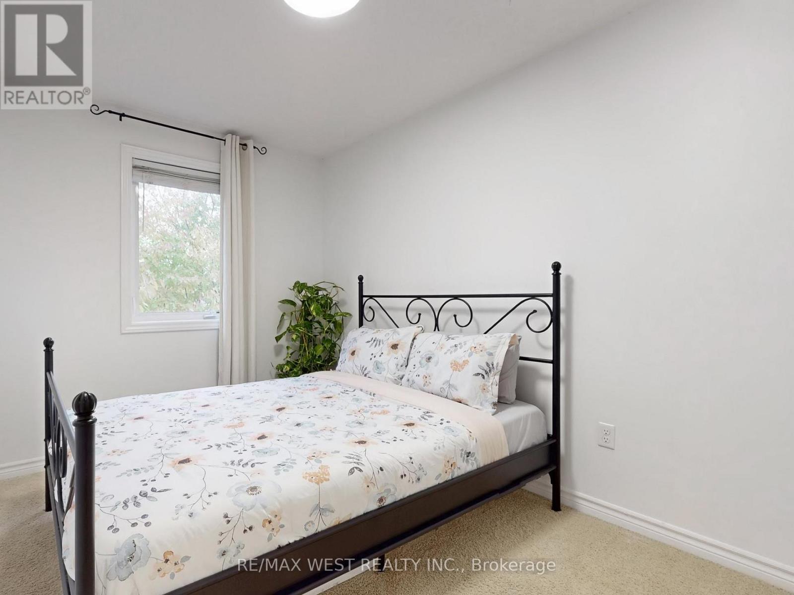 15 - 32 Lambeth Way, Guelph, Ontario  N1L 0H1 - Photo 9 - X12526714