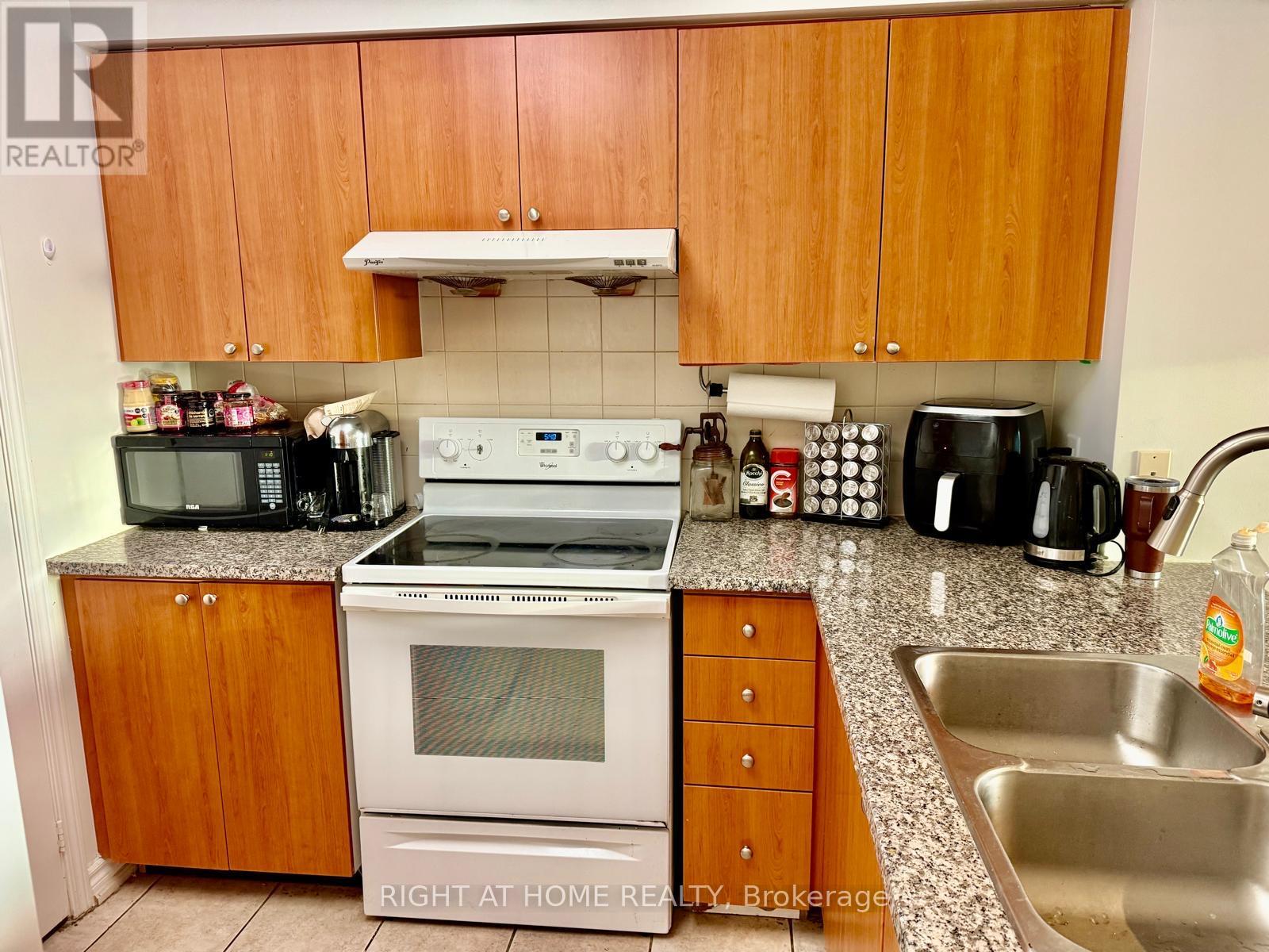 2502 - 88 Grangeway Avenue, Toronto, Ontario  M1H 0A2 - Photo 14 - E12483553