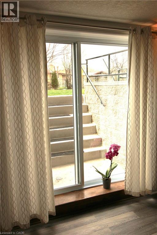 11 Wordsworth Place Unit# Lower, Kitchener, Ontario  N2B 3K6 - Photo 3 - 40786183