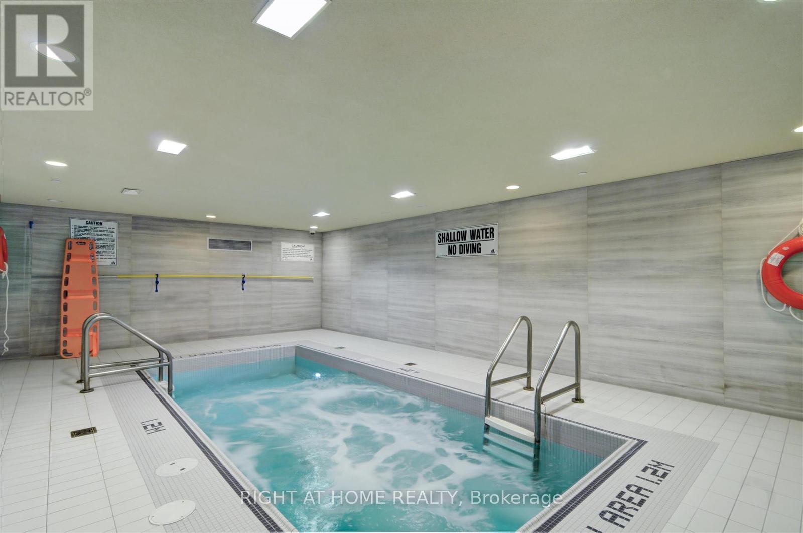 932 - 39 Queens Quay E, Toronto, Ontario  M5E 0A5 - Photo 13 - C12526746