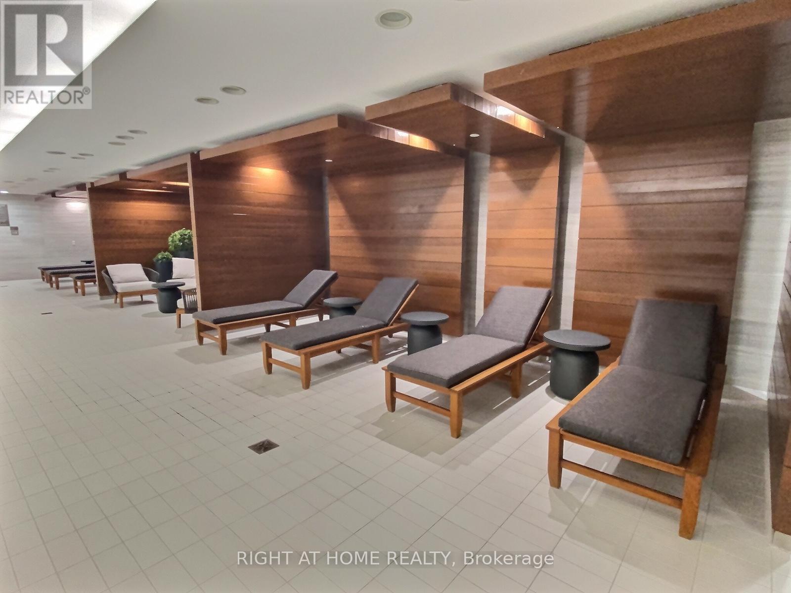 932 - 39 Queens Quay E, Toronto, Ontario  M5E 0A5 - Photo 14 - C12526746