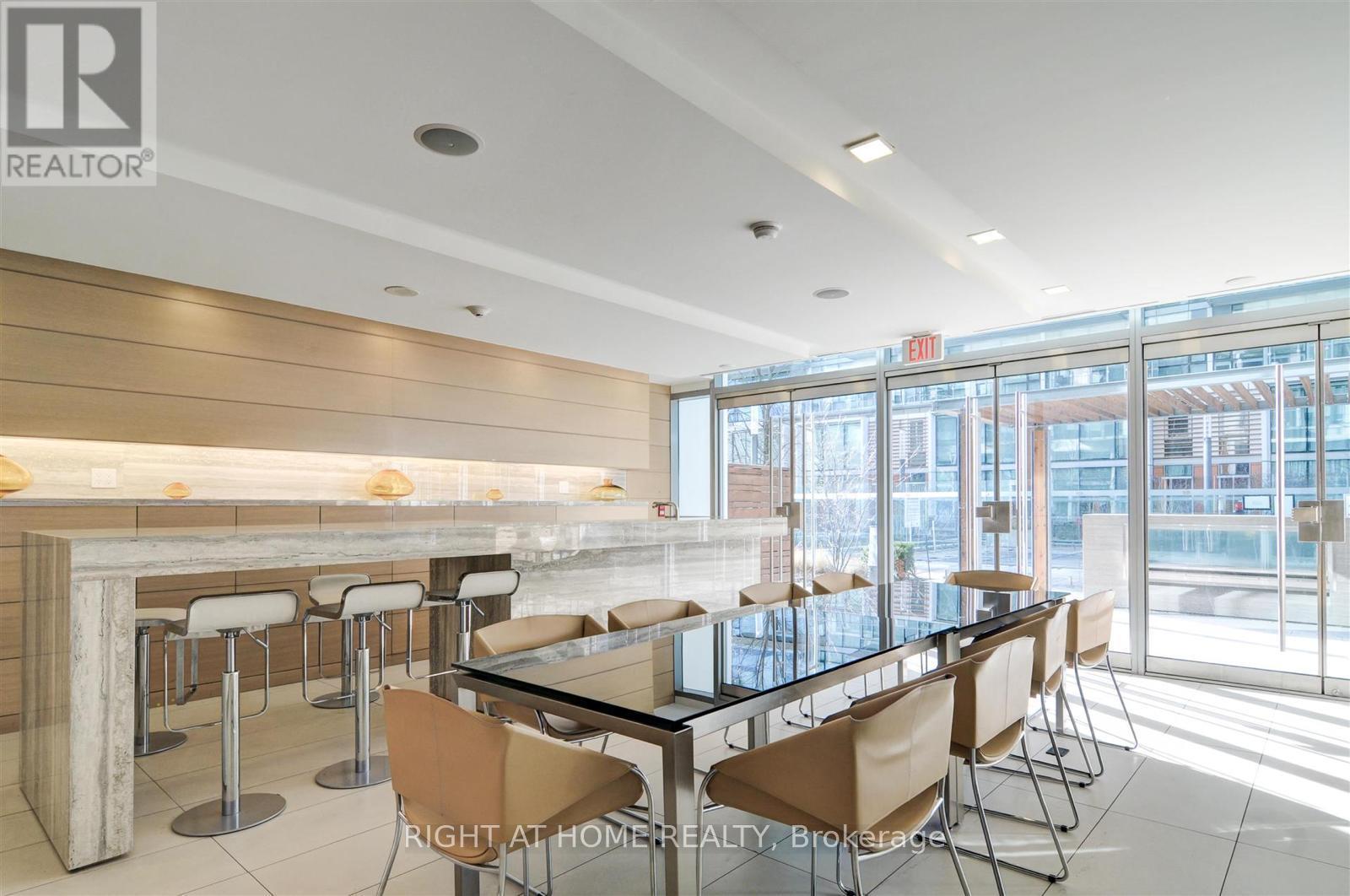 932 - 39 Queens Quay E, Toronto, Ontario  M5E 0A5 - Photo 18 - C12526746