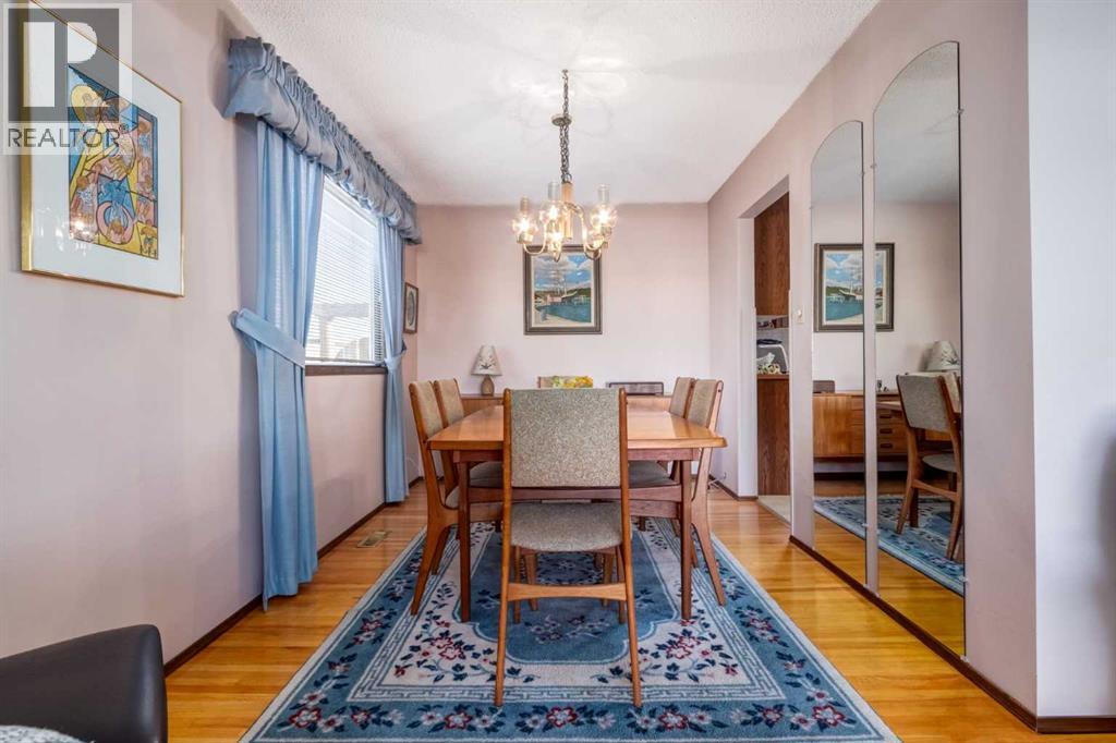 1623 111 Avenue Sw, Calgary, Alberta  T2W 1R6 - Photo 7 - A2268316