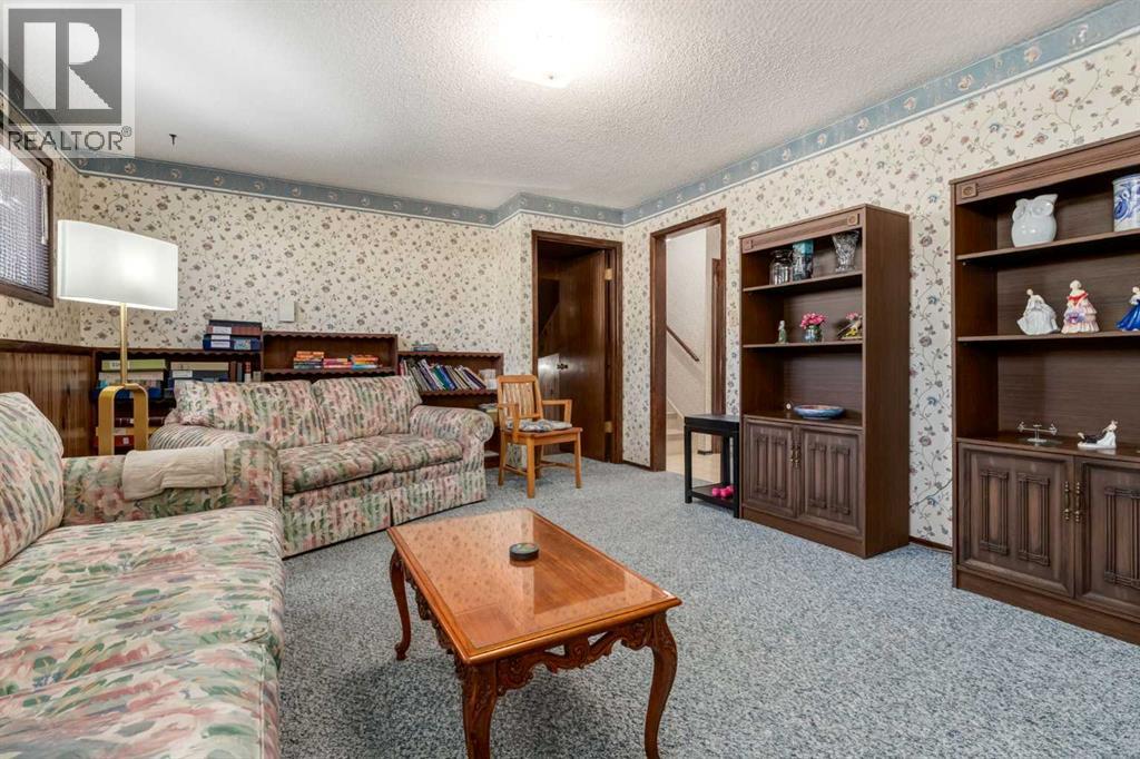 1623 111 Avenue Sw, Calgary, Alberta  T2W 1R6 - Photo 24 - A2268316