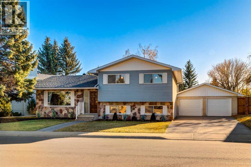 1623 111 Avenue Sw, Calgary, Alberta  T2W 1R6 - Photo 2 - A2268316