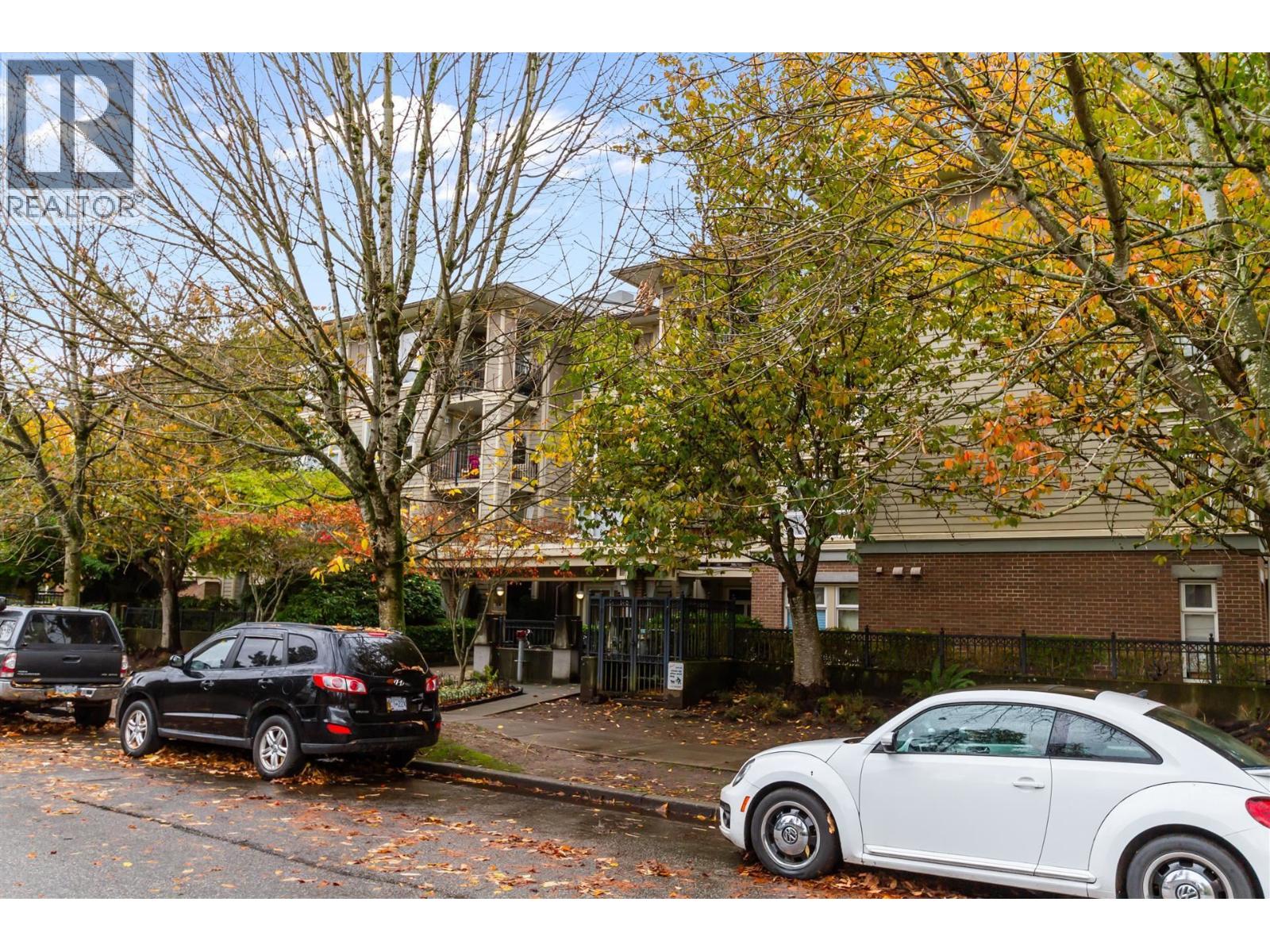 210 3575 Euclid Avenue, Vancouver, British Columbia V5R 6H5 - Photo 2 - R3065586