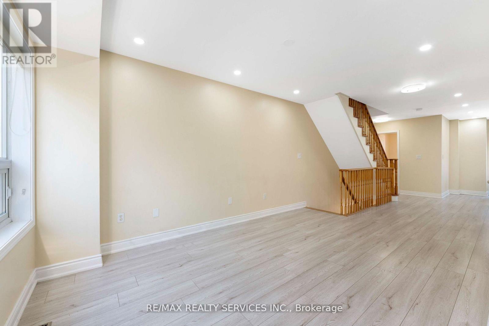 130 - 80 Acorn Place, Mississauga, Ontario  L4Z 4C7 - Photo 11 - W12526744