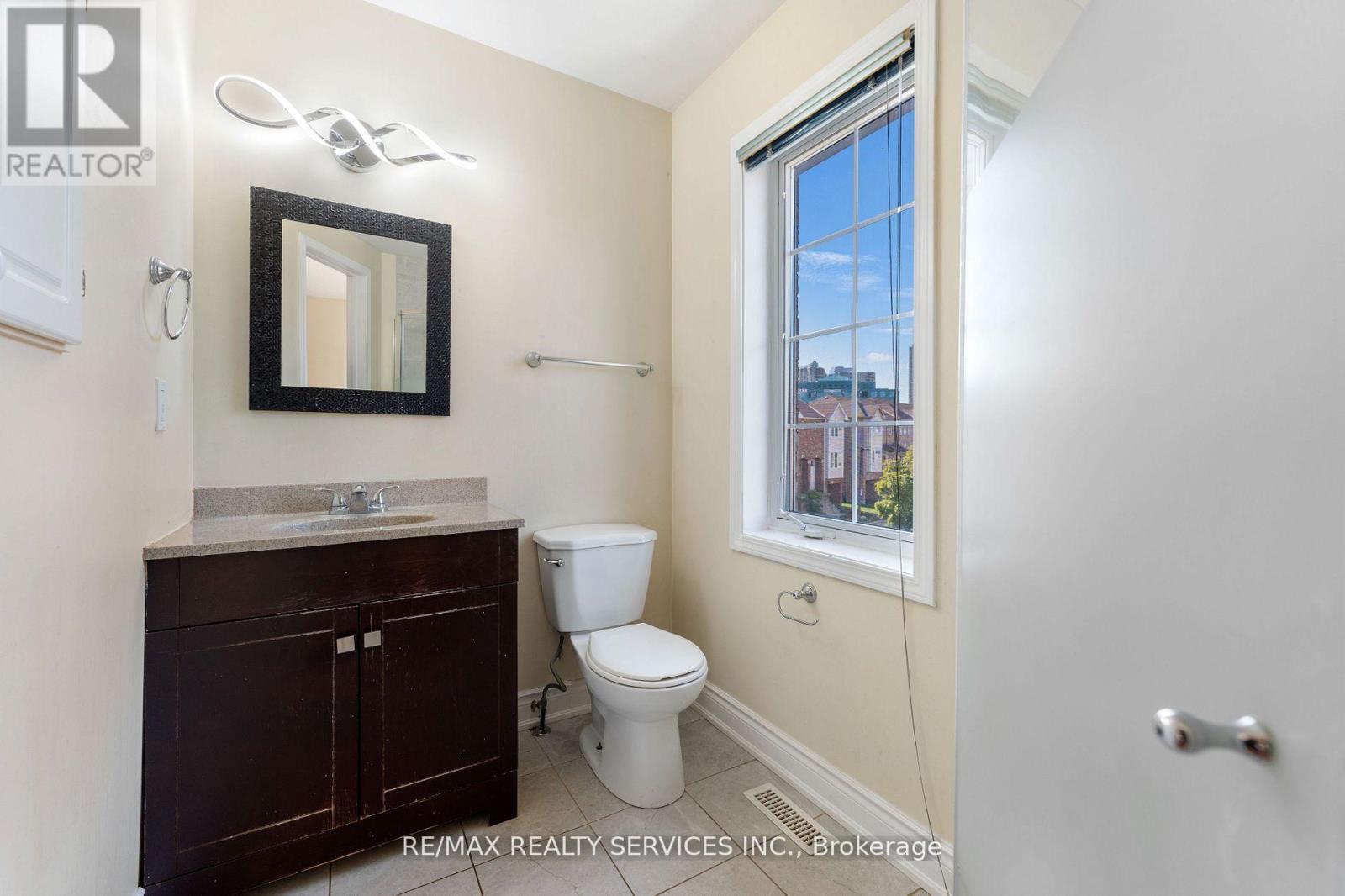 130 - 80 Acorn Place, Mississauga, Ontario  L4Z 4C7 - Photo 21 - W12526744