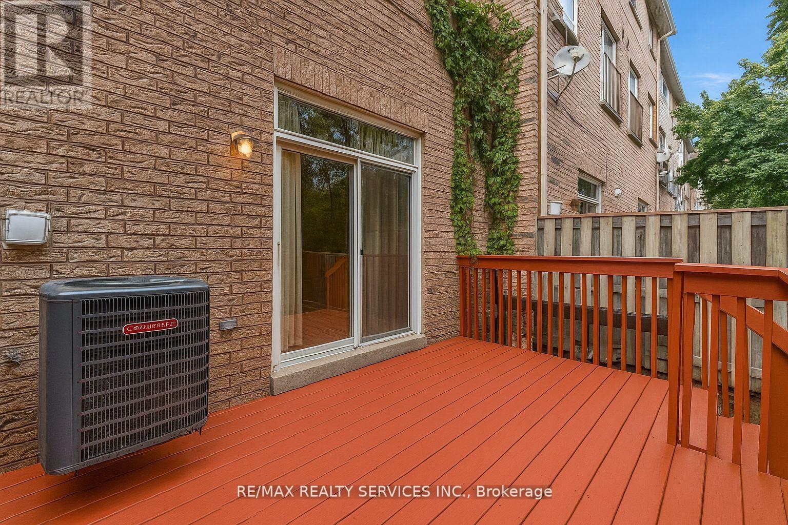 130 - 80 Acorn Place, Mississauga, Ontario  L4Z 4C7 - Photo 32 - W12526744