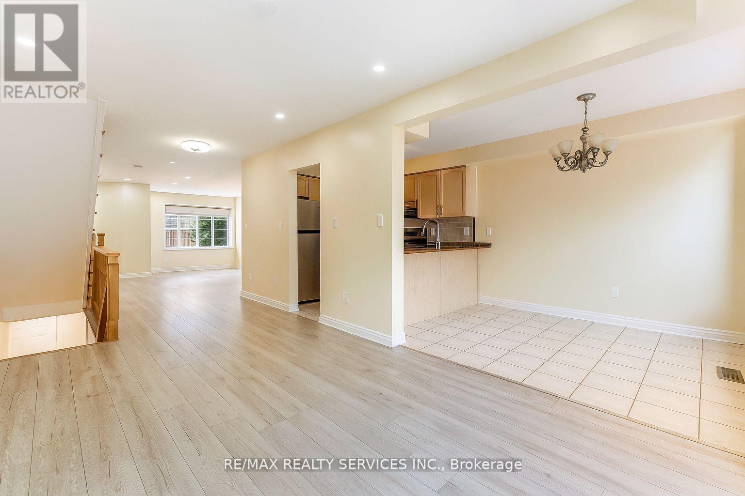 130 - 80 Acorn Place, Mississauga, Ontario  L4Z 4C7 - Photo 7 - W12526744