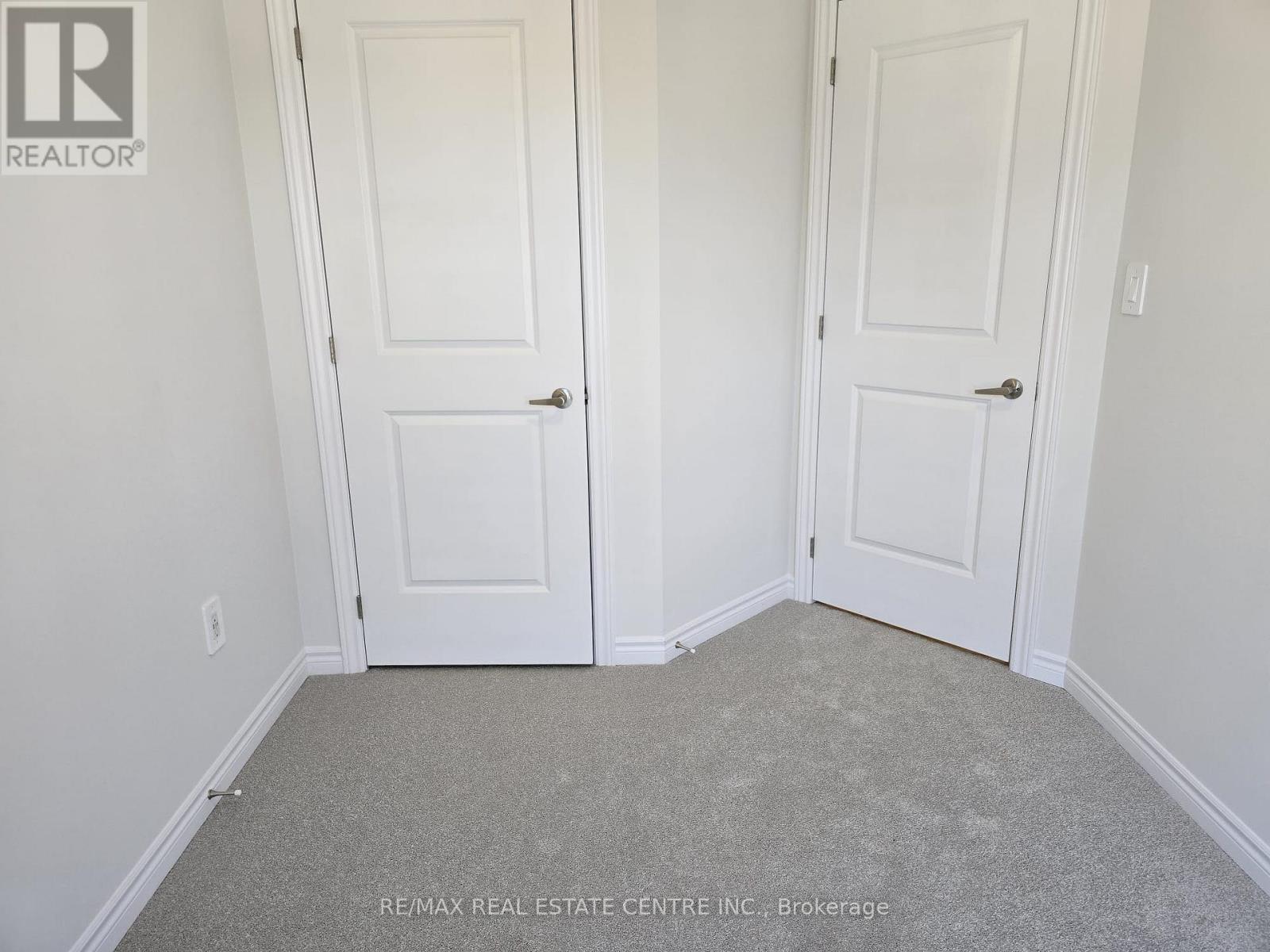 5959 Saigon Street, Mississauga, Ontario  L6H 7G1 - Photo 21 - W12526756