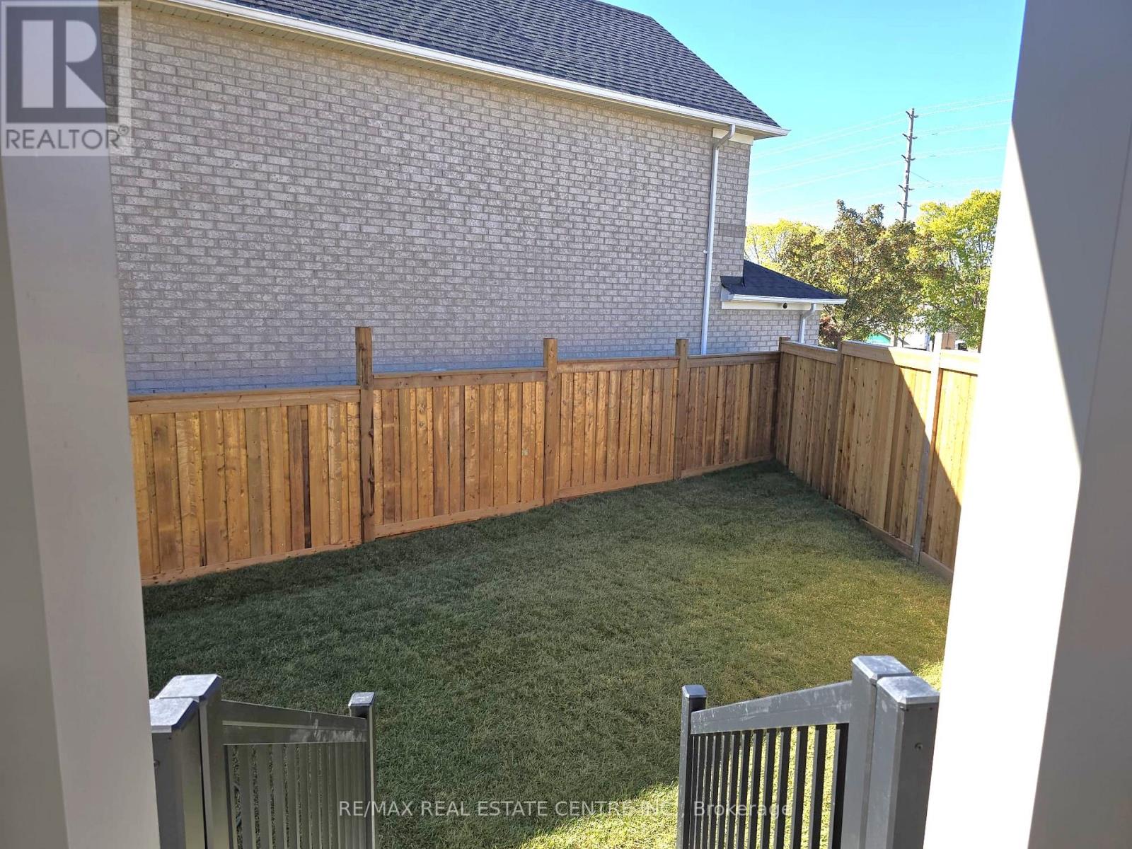 5959 Saigon Street, Mississauga, Ontario  L6H 7G1 - Photo 30 - W12526756