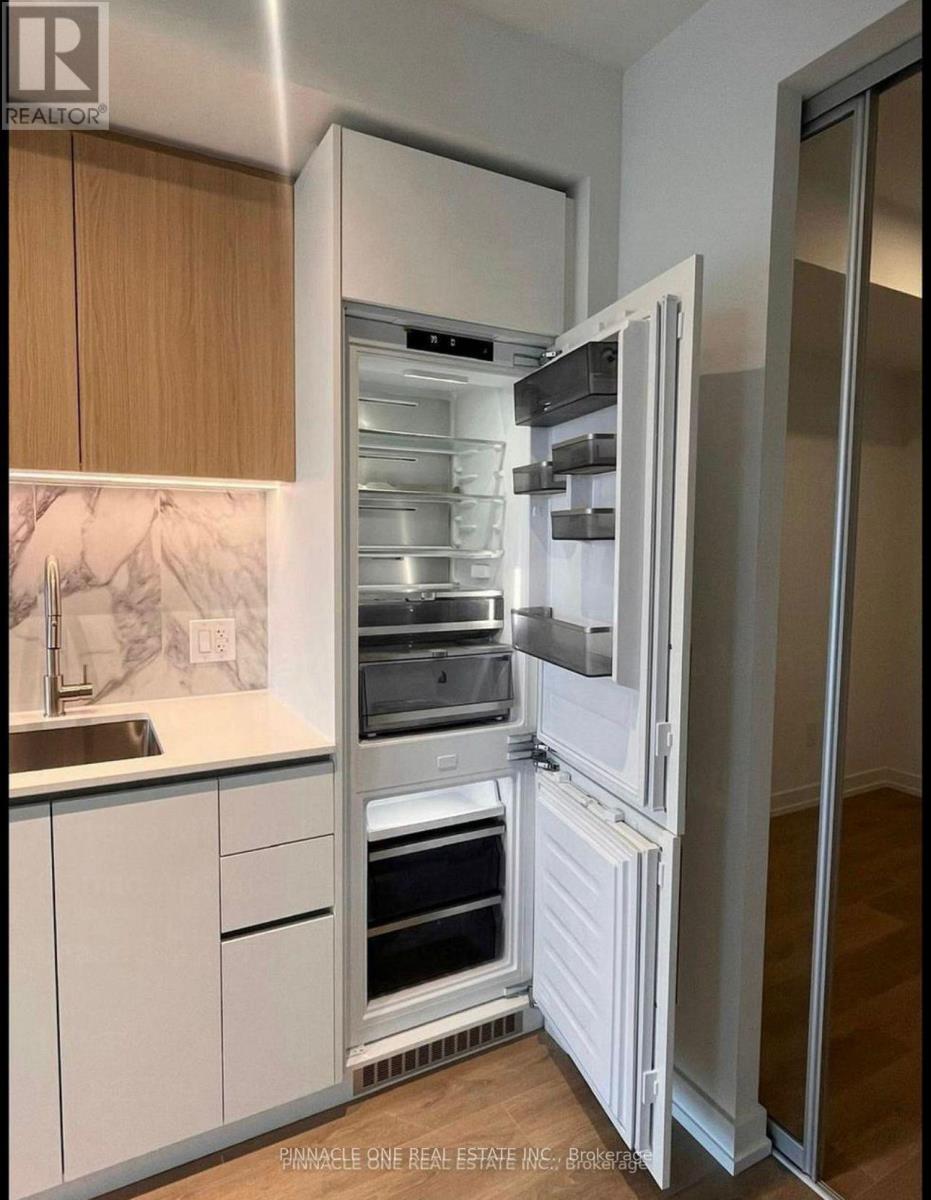 637 - 1100 Sheppard Avenue West Avenue W, Toronto, Ontario  M3J 0H1 - Photo 12 - W12526772