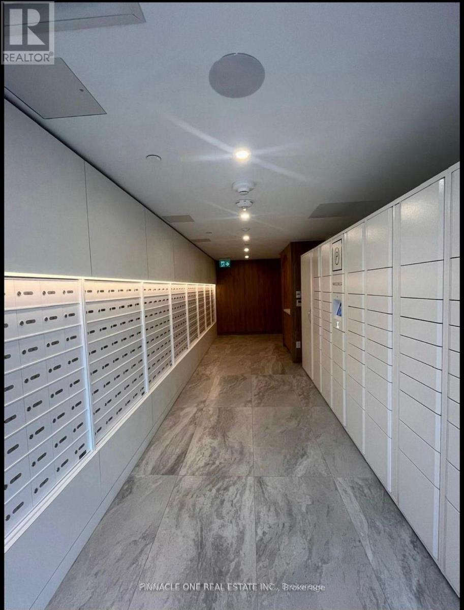 637 - 1100 Sheppard Avenue West Avenue W, Toronto, Ontario  M3J 0H1 - Photo 16 - W12526772