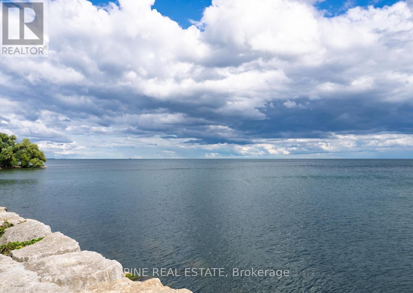 3 - 19 Queen Street W, Mississauga, Ontario  L5H 1L5 - Photo 37 - W12526782