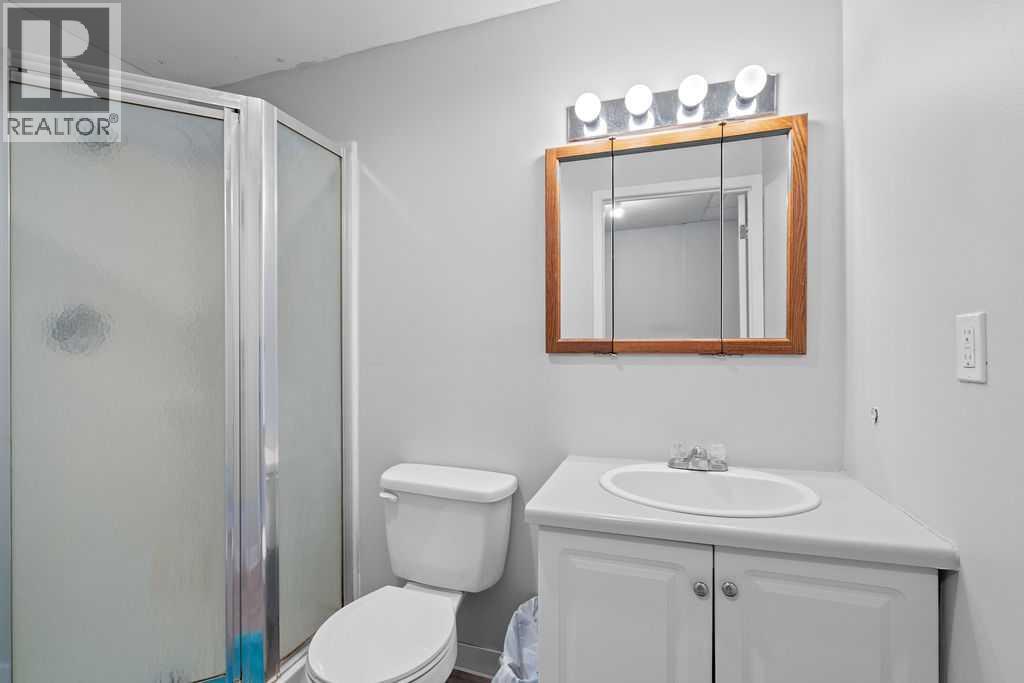 5812 22 Avenue Ne, Calgary, Alberta  T1Y 4P7 - Photo 25 - A2256055