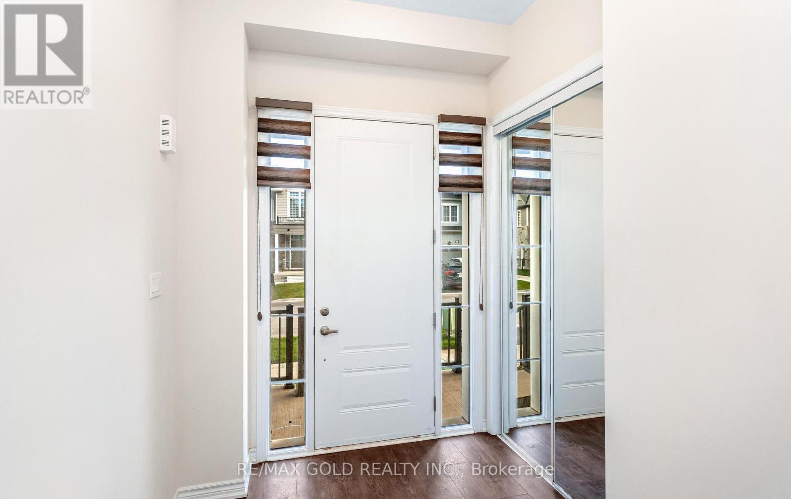 49 Brown Street, Erin, Ontario N0B 1T0 - Photo 6 - X12496034