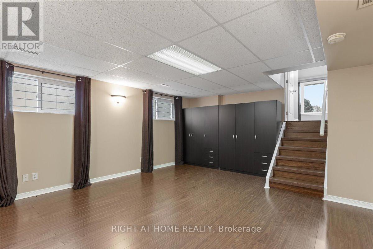 82 Farrier Drive, Kitchener, Ontario  N2P 1J5 - Photo 27 - X12526752