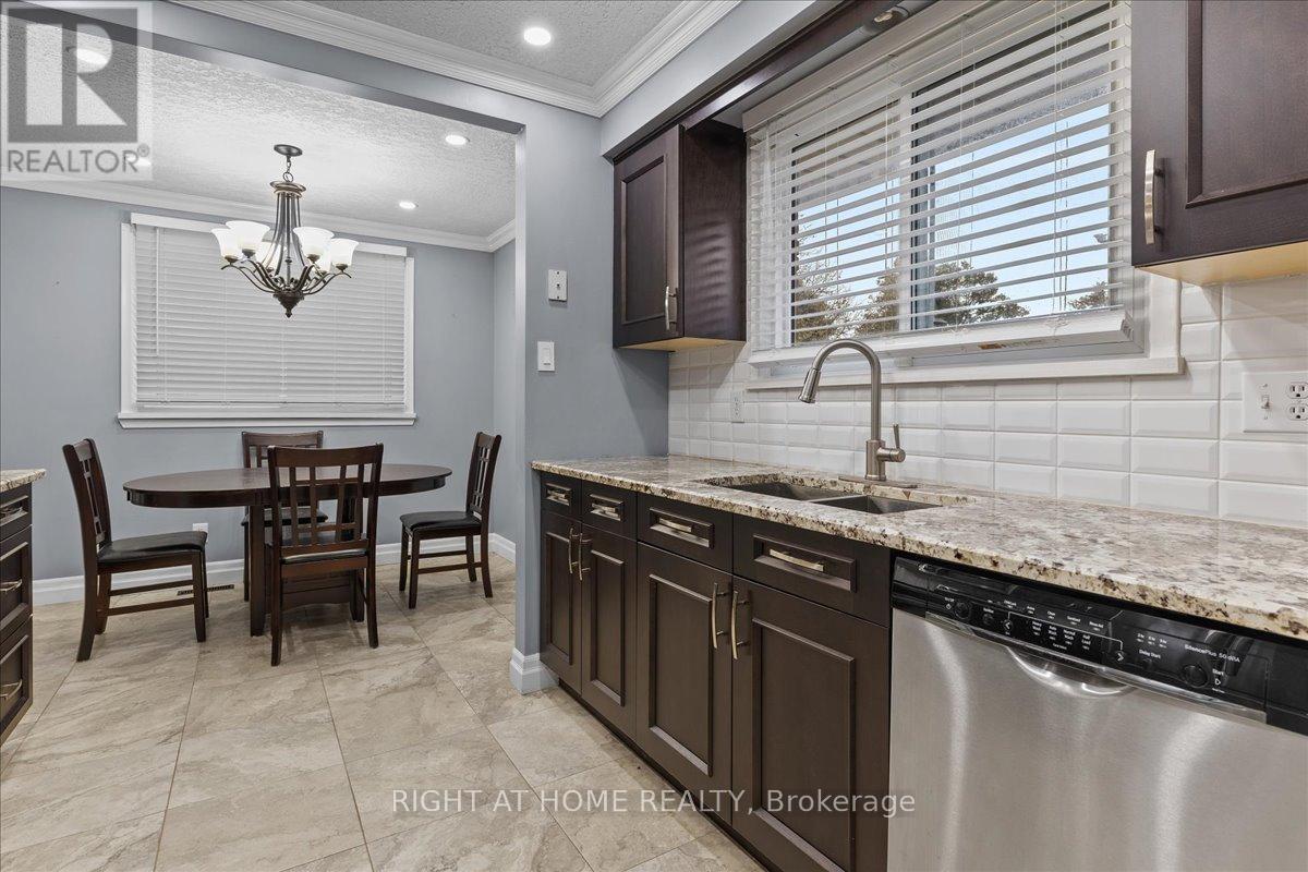 82 Farrier Drive, Kitchener, Ontario  N2P 1J5 - Photo 5 - X12526752