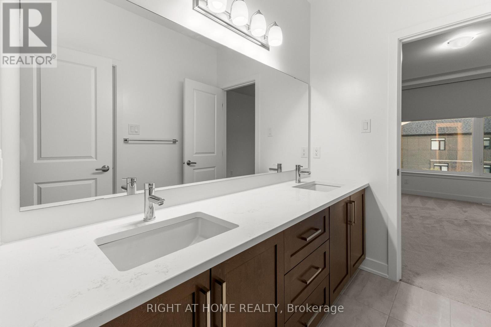 2020 Acoustic Way, Ottawa, Ontario  K4M 0L7 - Photo 16 - X12526806