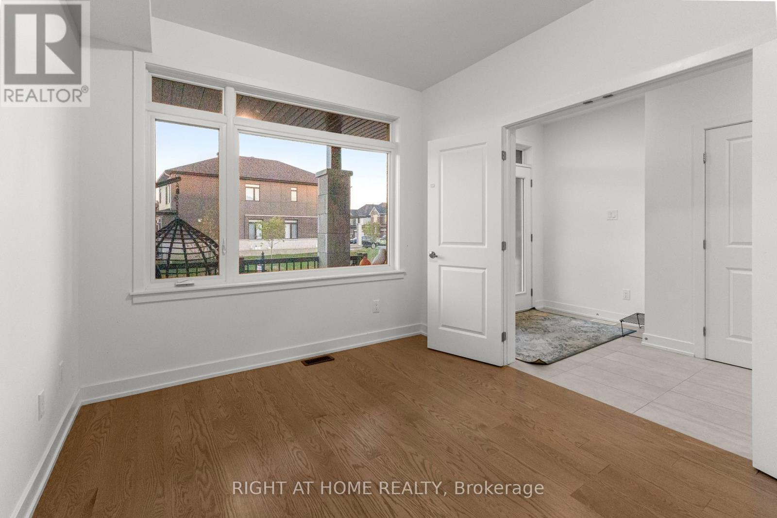 2020 Acoustic Way, Ottawa, Ontario  K4M 0L7 - Photo 4 - X12526806