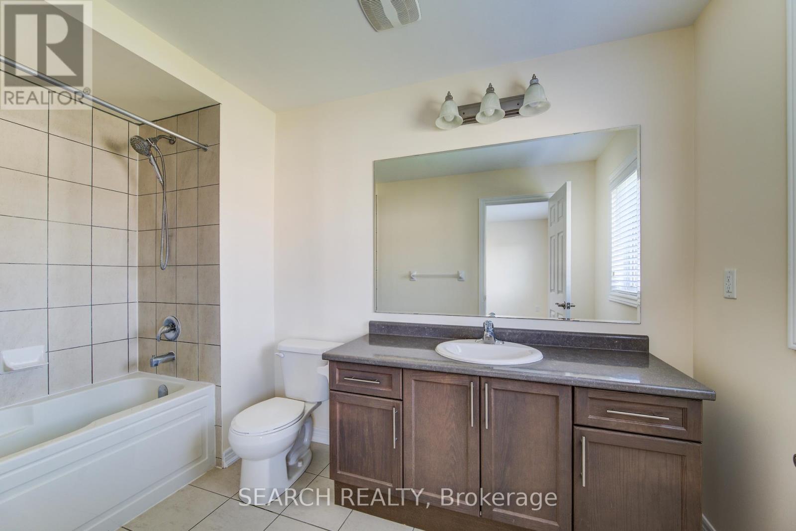 1 - 740 Linden Drive, Cambridge, Ontario  N3H 5L5 - Photo 13 - X12457667