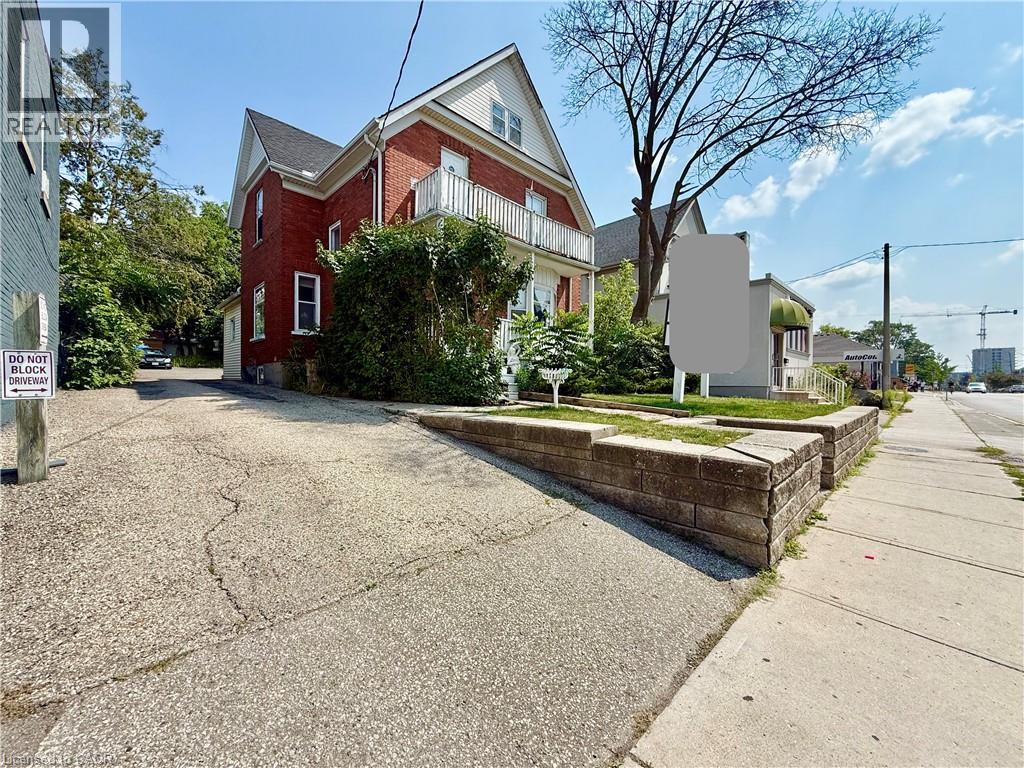 602 King Street E, Kitchener, Ontario N2G 2M1 - Photo 2 - 40786476