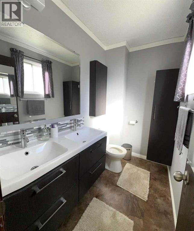 11 Lake Newell Crescent E, Brooks, Alberta  T1R 0L2 - Photo 12 - A2268628