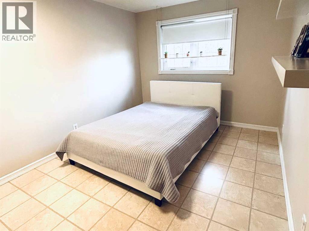 11 Lake Newell Crescent E, Brooks, Alberta  T1R 0L2 - Photo 13 - A2268628