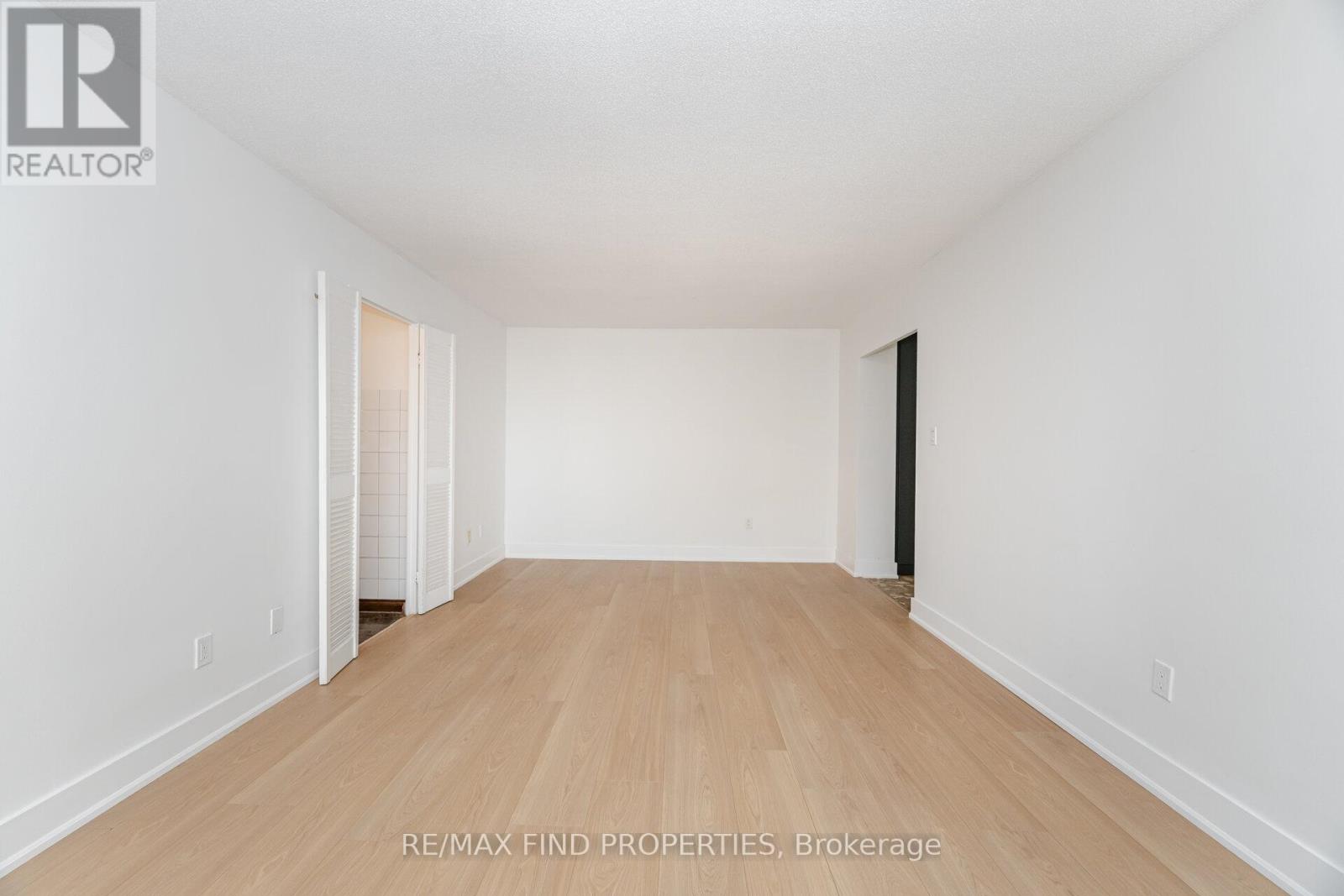 301 - 5 Shady Golfway, Toronto, Ontario  M3C 3A5 - Photo 7 - C12526814