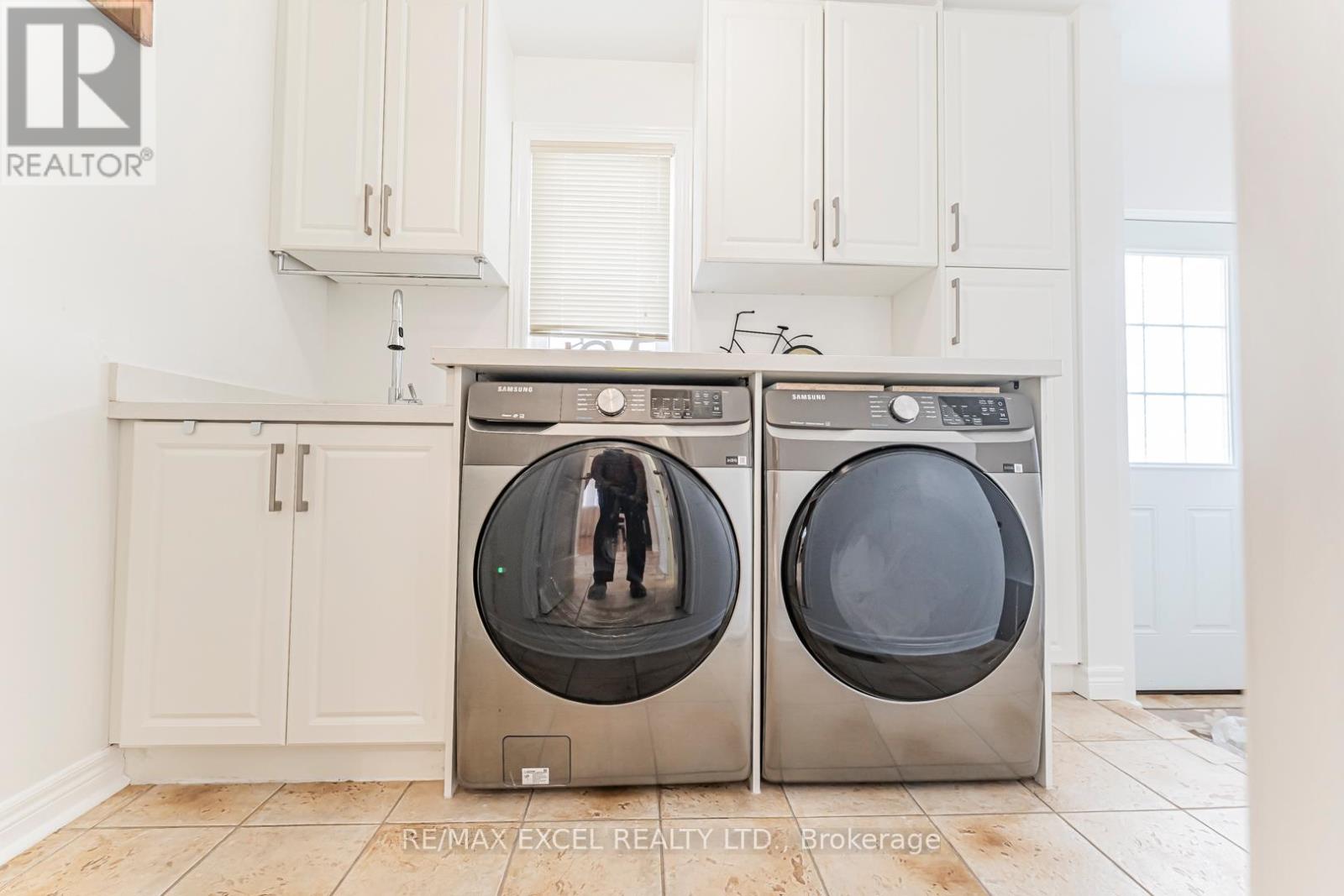 65 Falling River Drive, Richmond Hill, Ontario  L4S 2R3 - Photo 18 - N12439340