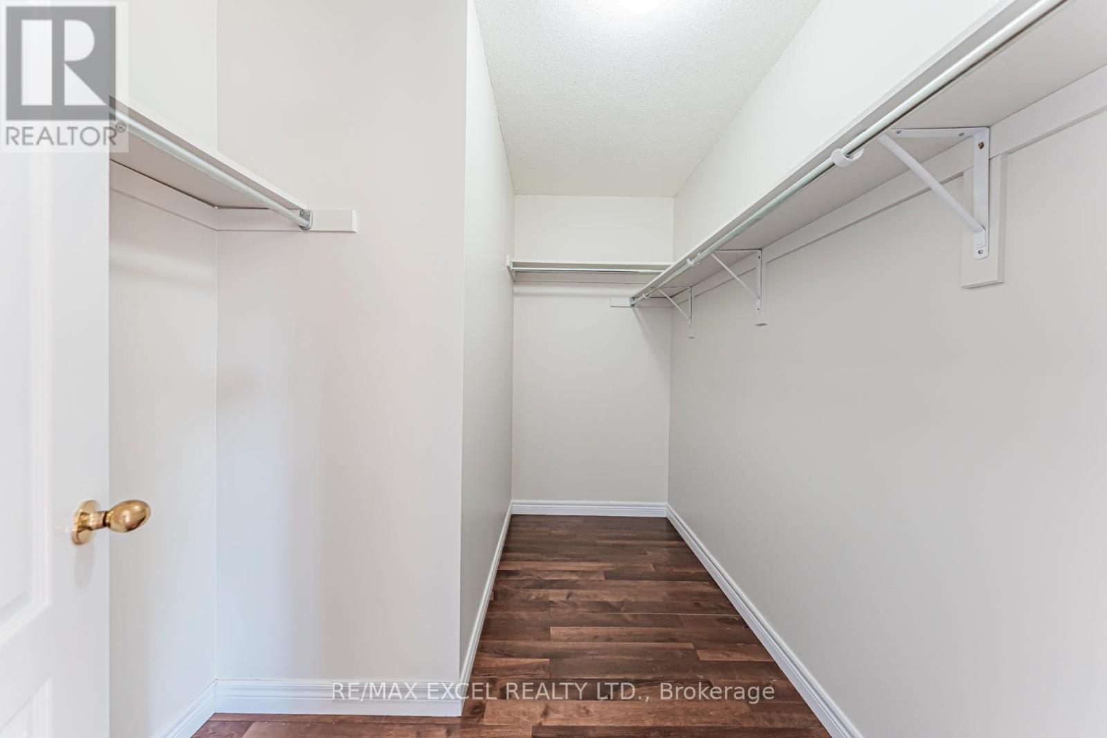 65 Falling River Drive, Richmond Hill, Ontario  L4S 2R3 - Photo 25 - N12439340