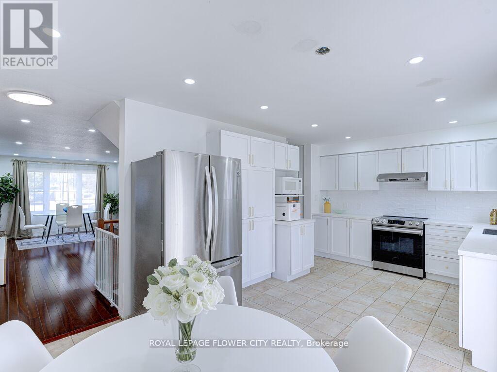 24 - 250 Ainslie Street S, Cambridge, Ontario  N1R 8P8 - Photo 18 - X12521836