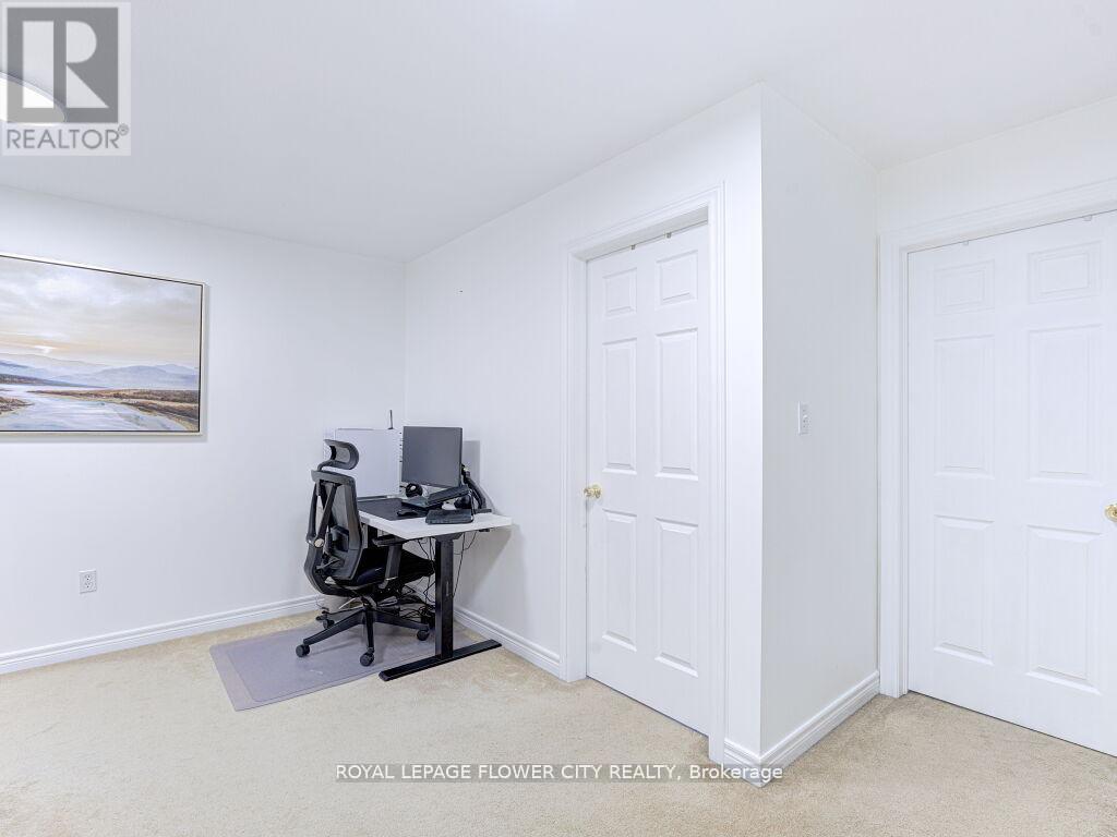 24 - 250 Ainslie Street S, Cambridge, Ontario  N1R 8P8 - Photo 28 - X12521836