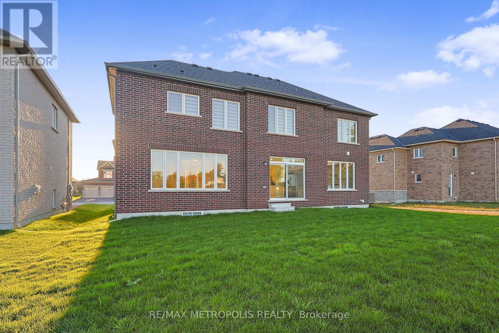 35 - 108 Golden Meadows Drive, Otonabee-South Monaghan, Ontario  K9J 0K8 - Photo 33 - X12526780