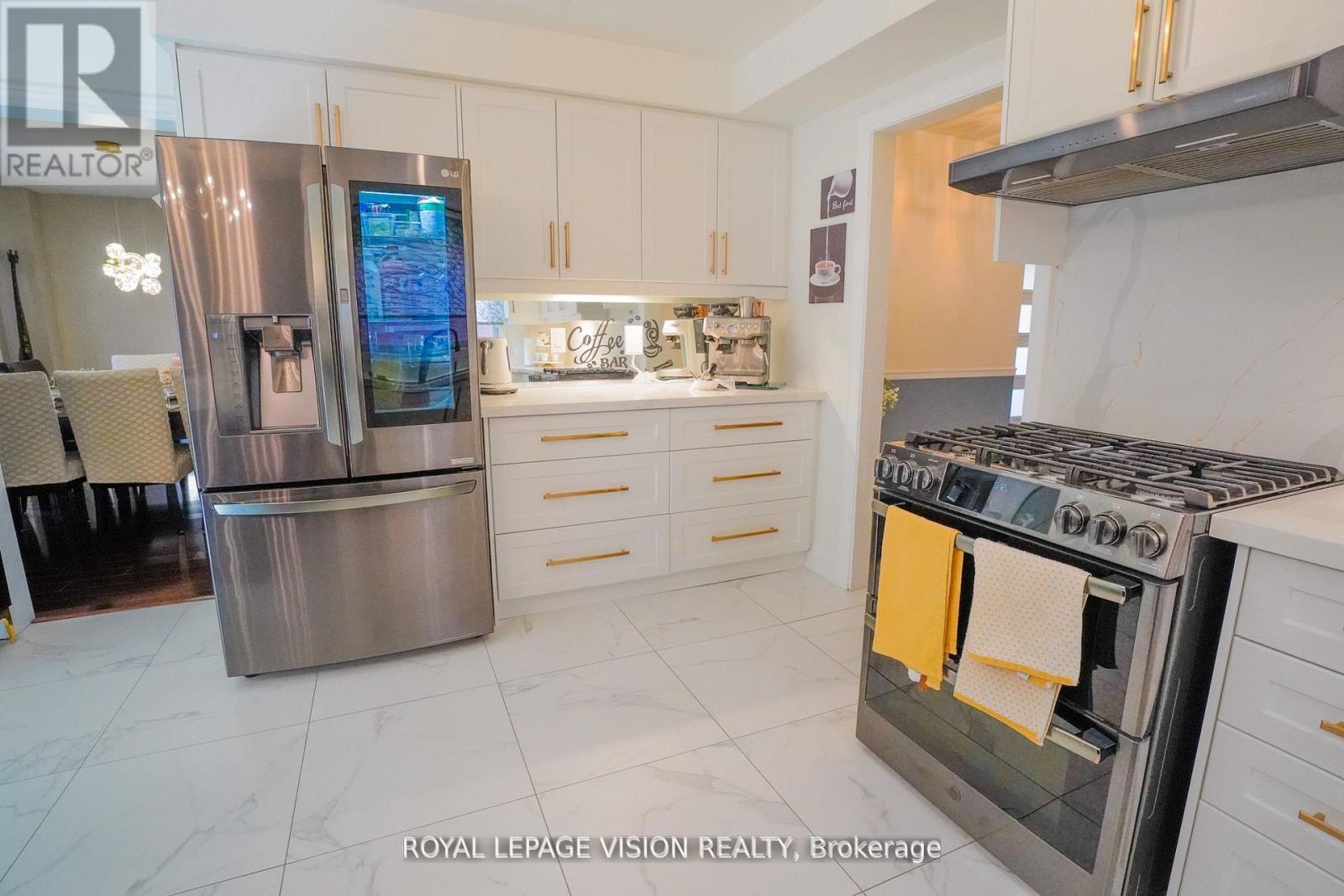 28 Valley Centre Drive, Toronto, Ontario  M1X 1K7 - Photo 15 - E12526790