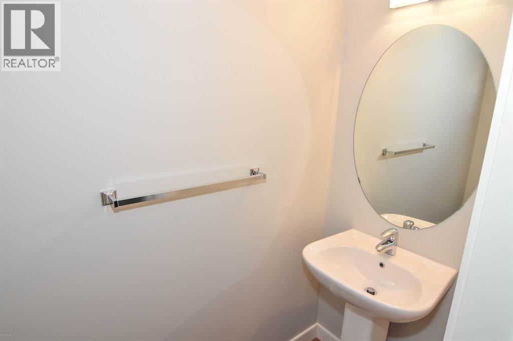 156 Pantego Lane Nw, Calgary, Alberta  T3K 0T1 - Photo 11 - A2260230