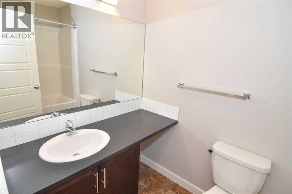 156 Pantego Lane Nw, Calgary, Alberta  T3K 0T1 - Photo 15 - A2260230