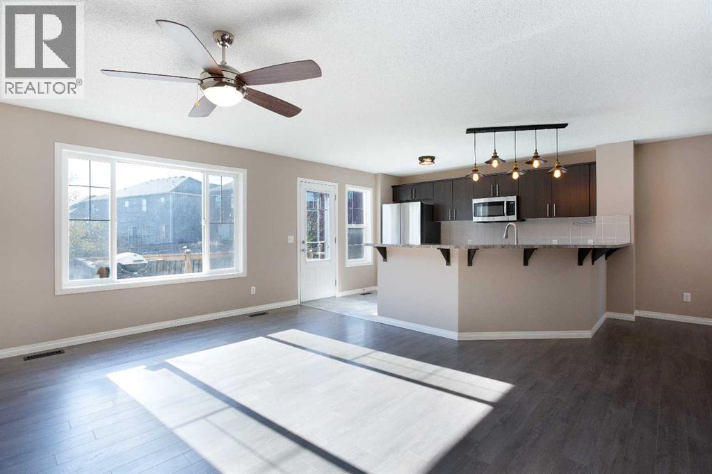 209 Viewpointe Terrace, Chestermere, Alberta  T1X 0P9 - Photo 6 - A2263759