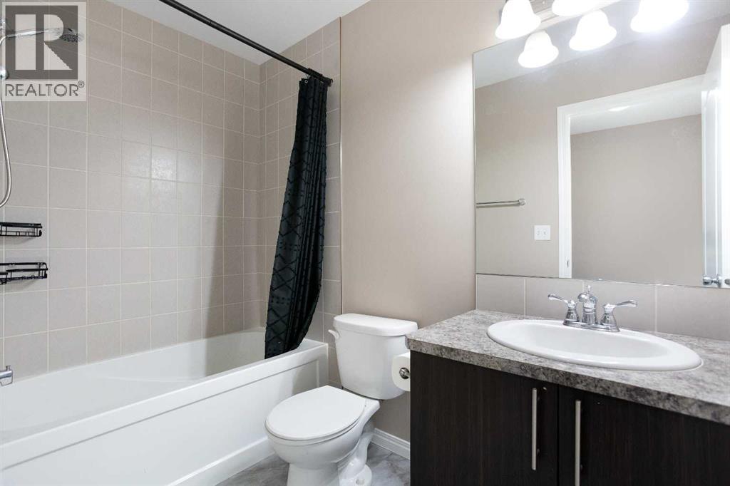 209 Viewpointe Terrace, Chestermere, Alberta  T1X 0P9 - Photo 19 - A2263759