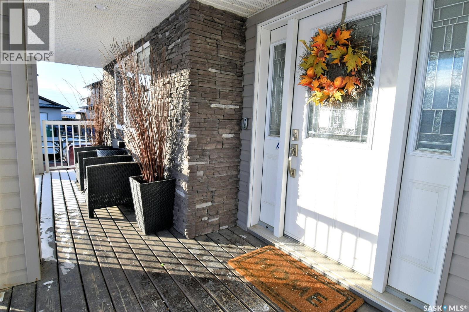 262 Ells Crescent, Saskatoon, Saskatchewan  S7L 6K6 - Photo 2 - SK023721