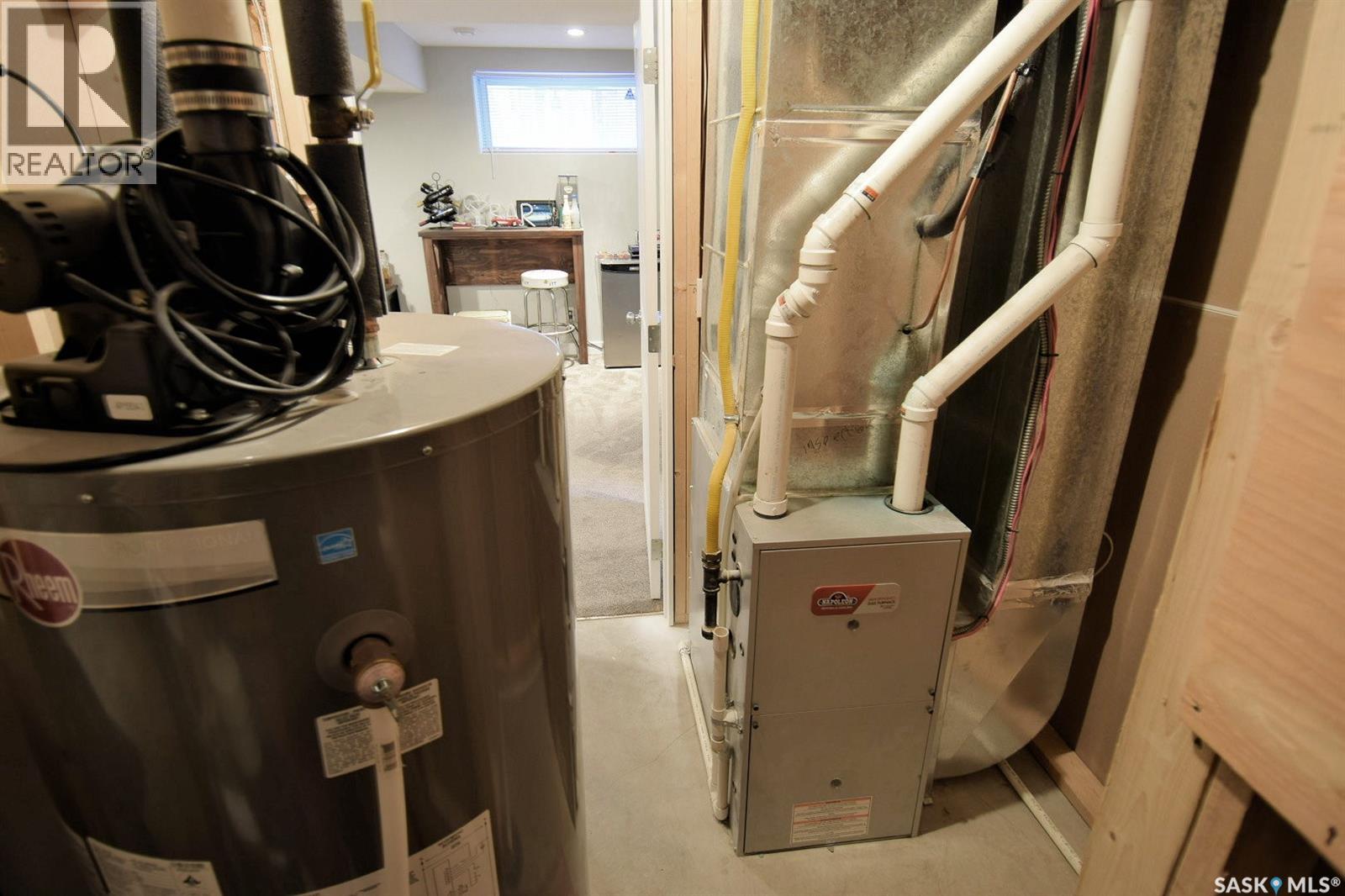 262 Ells Crescent, Saskatoon, Saskatchewan  S7L 6K6 - Photo 28 - SK023721